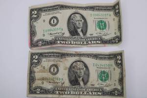 lot 167 image: 1976 Two Dollar Bill  Average Circulated  $2 Cash US Legal Tender  2 Notes