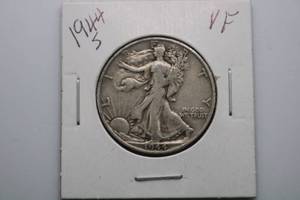 lot 233 image: 1944 S Liberty Walking Half Dollar Circulated Silver 50c Coin