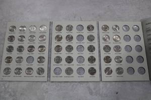lot 345 image: WASHINGTON QUARTERS State COLLECTION Coins 2004-2008 Volume II with 43 coins remaining.