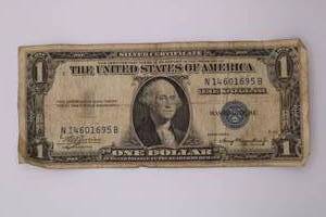 lot 361 image: 1935-A $1 Dollar Silver Certificate