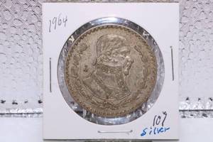 lot 436 image: 1964 MEXICO 1 UN PESO SILVER (.1000 Fine Silver)