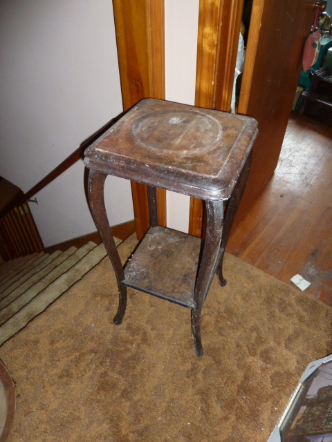 lot 156 image: WOODEN PLANT STAND