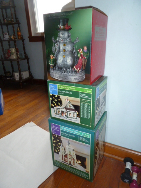 lot 65 image: STACK OF CHRISTMAS STUFF in boxes