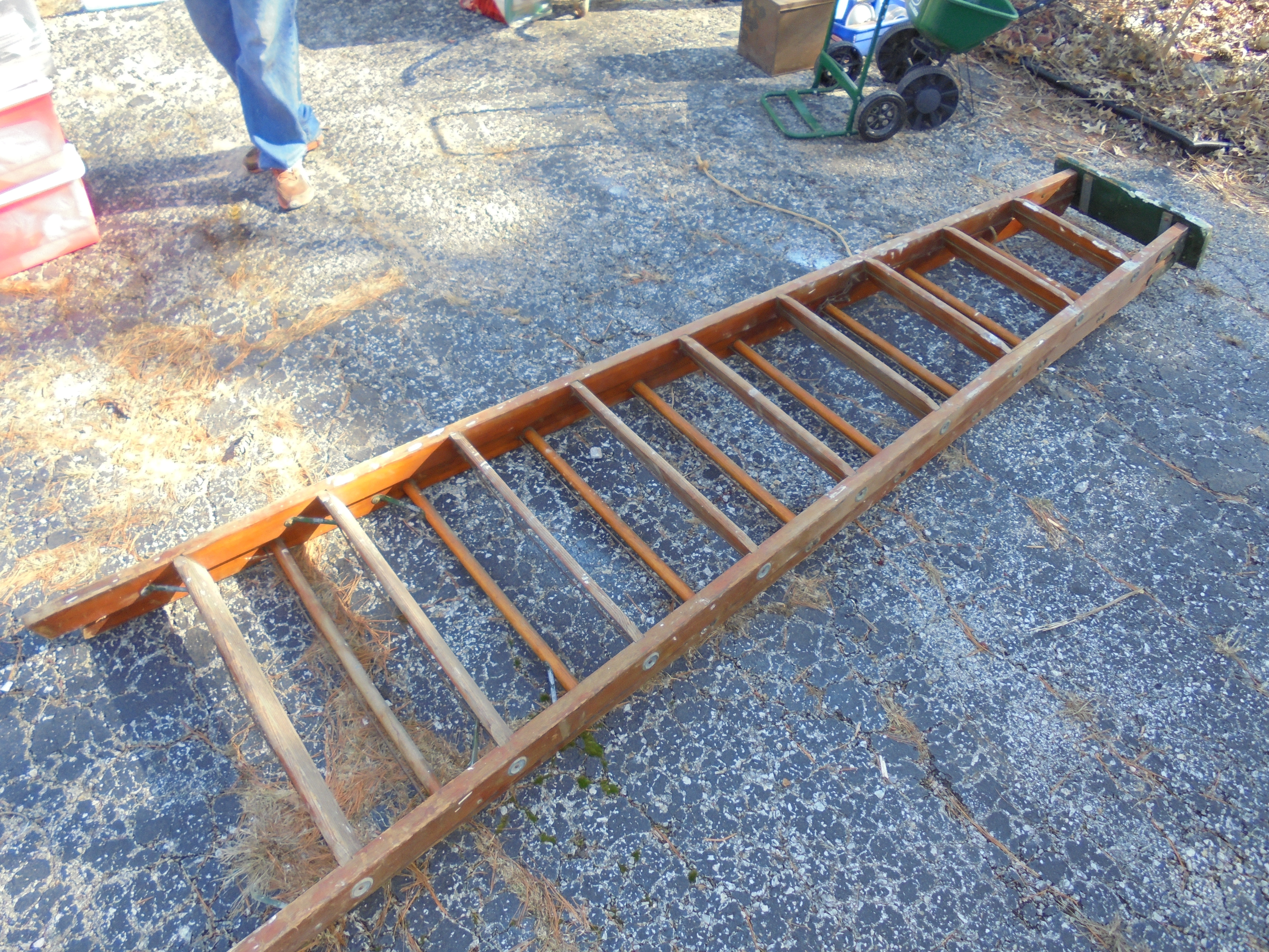 lot 34 image: ANTIQUE 20 ft WOODEN LADDER