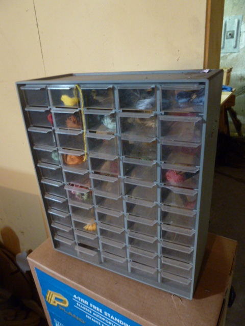 lot 272 image: GARAGE ORGANIZER