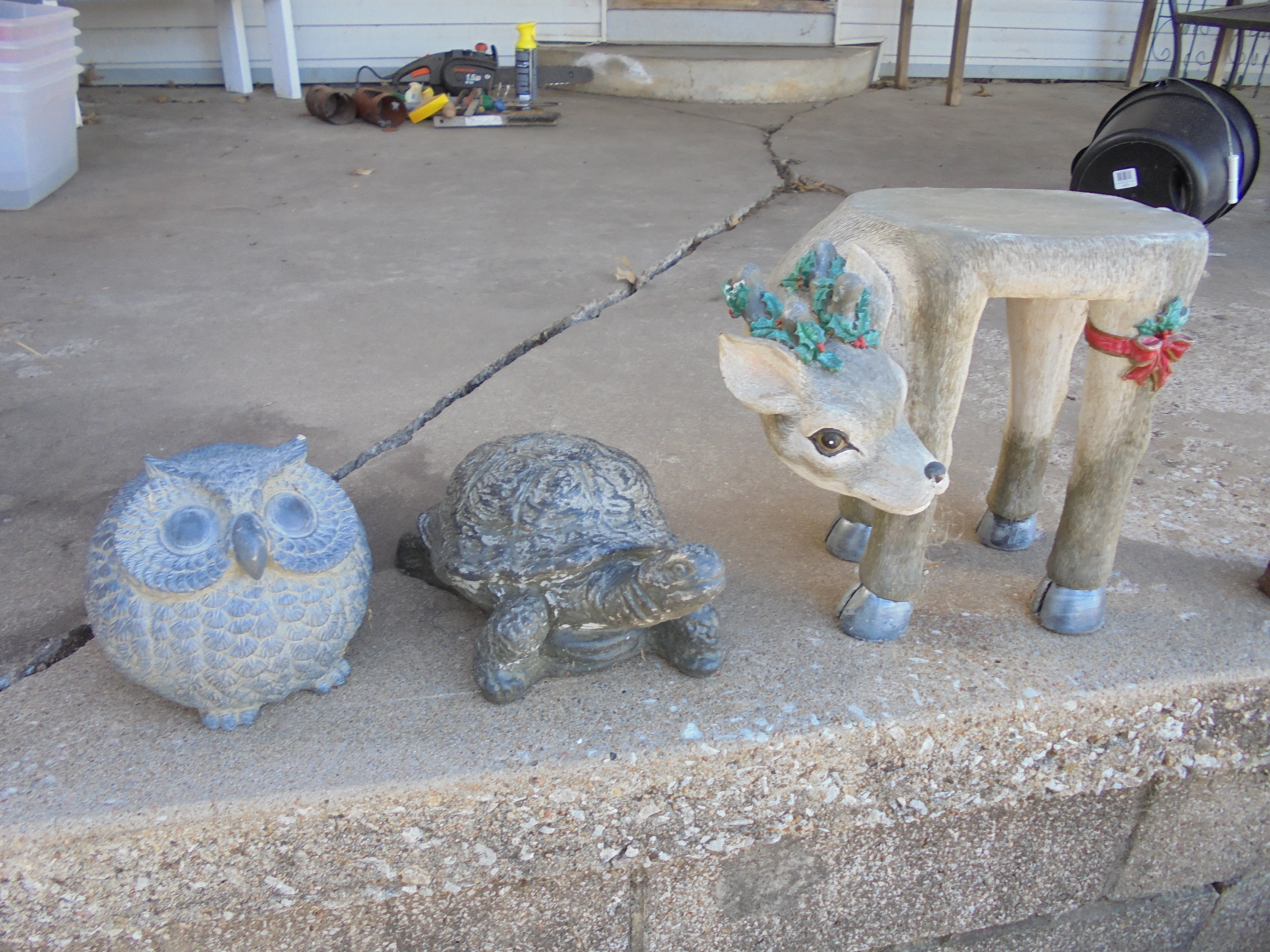 lot 435 image: DEER STOOL, OWL, TURTLE YARD ART