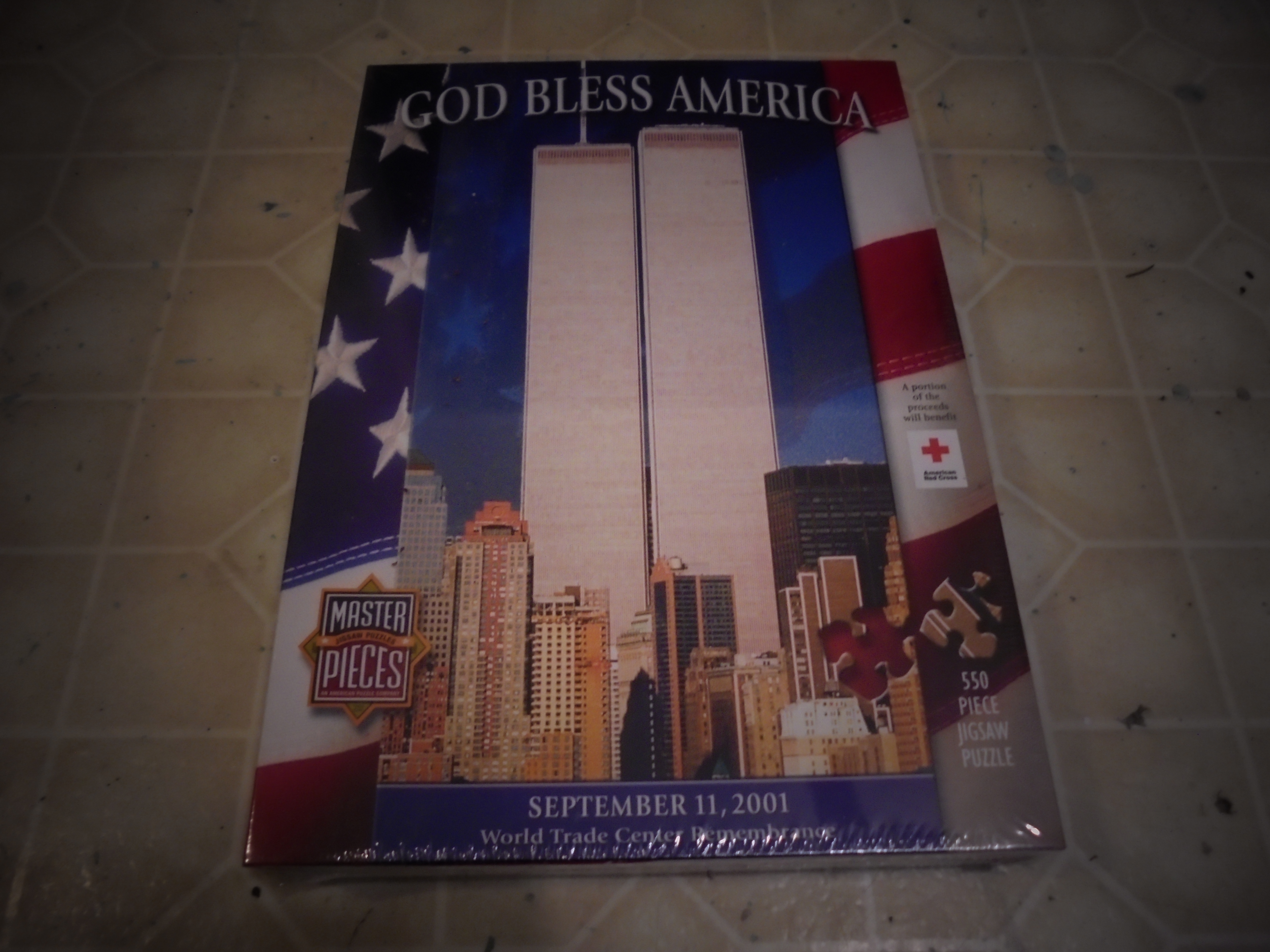 lot 518 image: BRAND NEW TWIN TOWERS PUZZLE