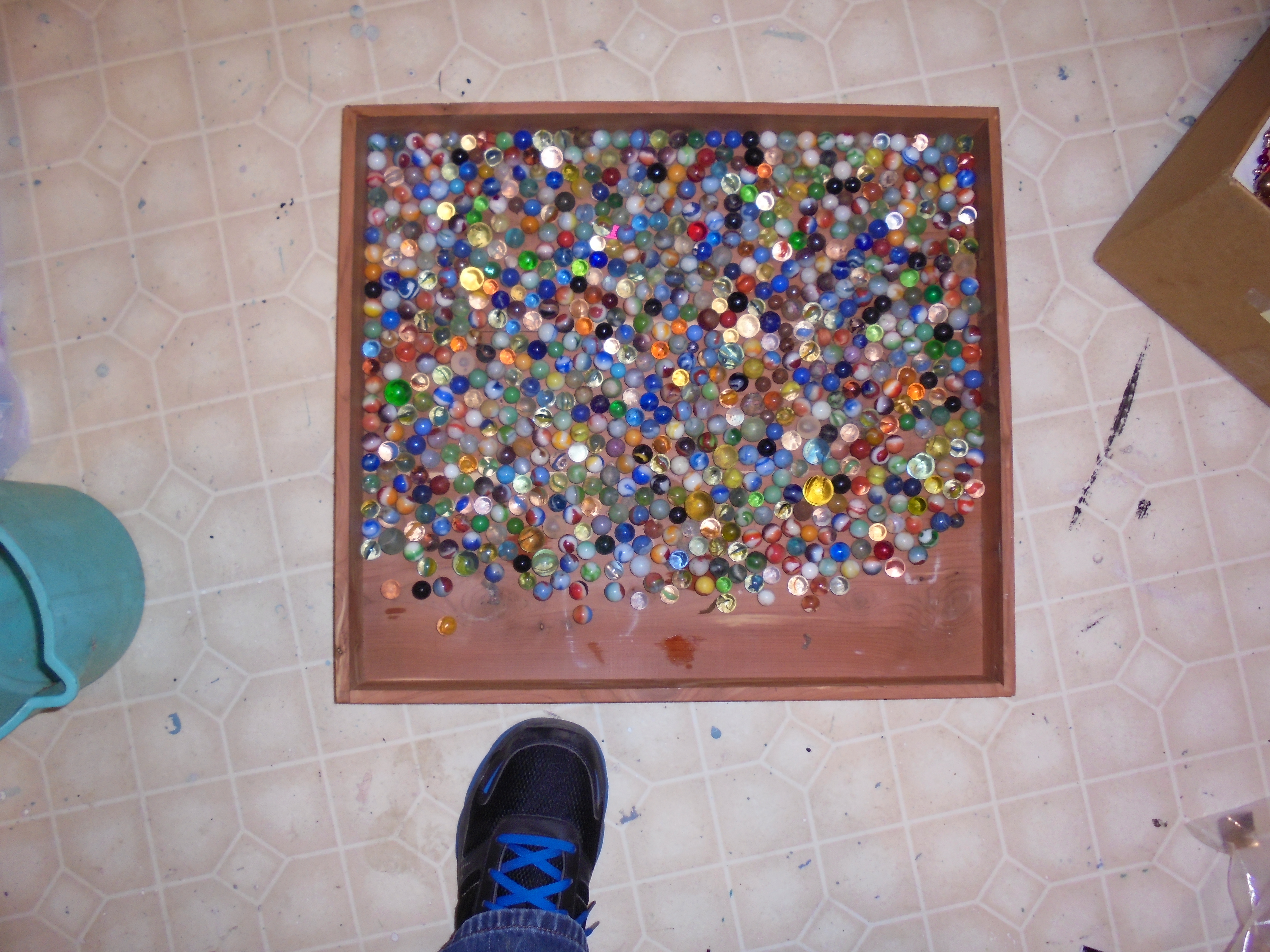 lot 225 image: HUGE LOT OF MARBLES, with wooden tray