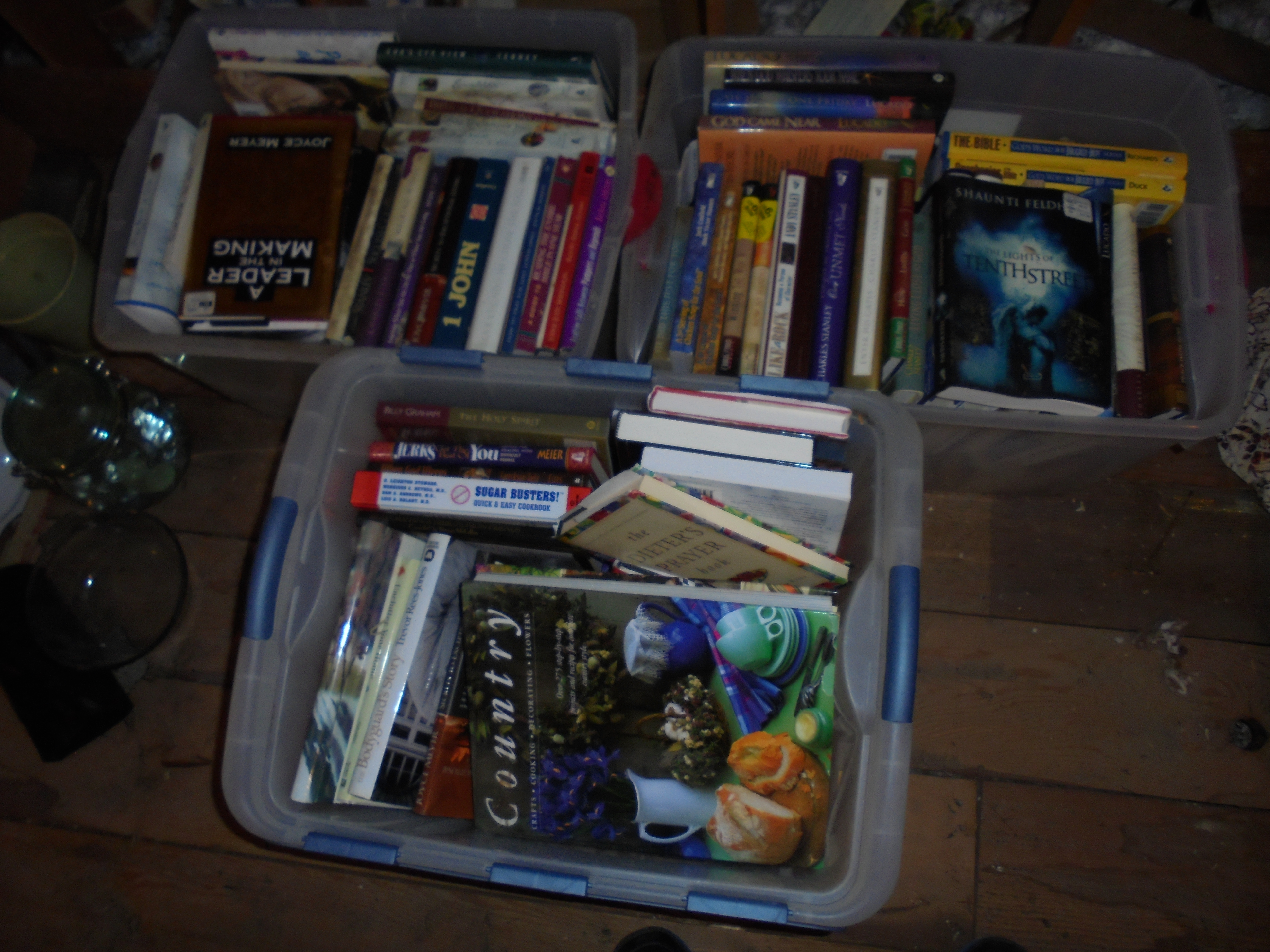lot 324 image: 3 large totes of books
