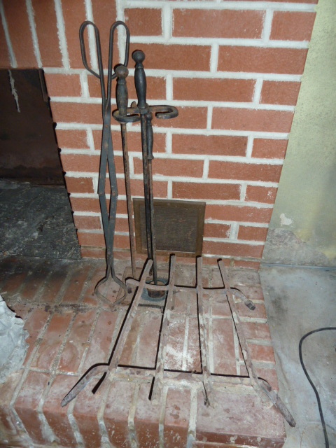 lot 400 image: FIREPLACE TOOLS & LOG RACK