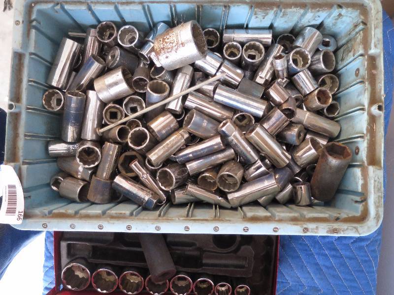 lot 166 image: Huge Lot of Sockets