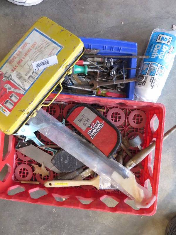 lot 171 image: Huge Lot of Random Tools