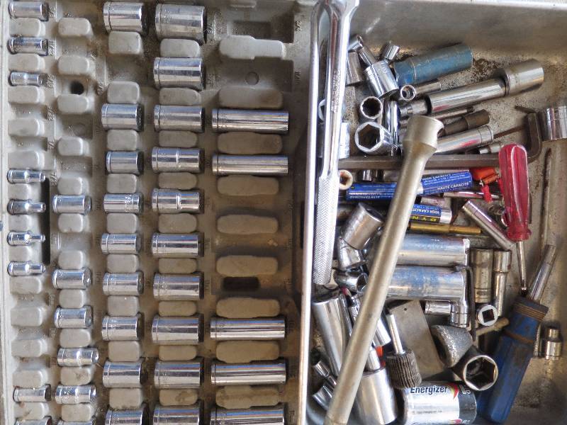 lot 173 image: Socket Set and Sockets