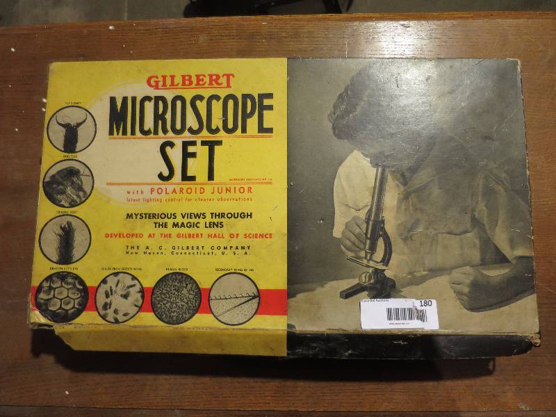 lot 180 image: Vintage Microscope Set