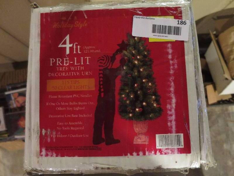 lot 186 image: Artificial Tree