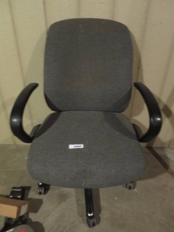 lot 192 image: Office Chair