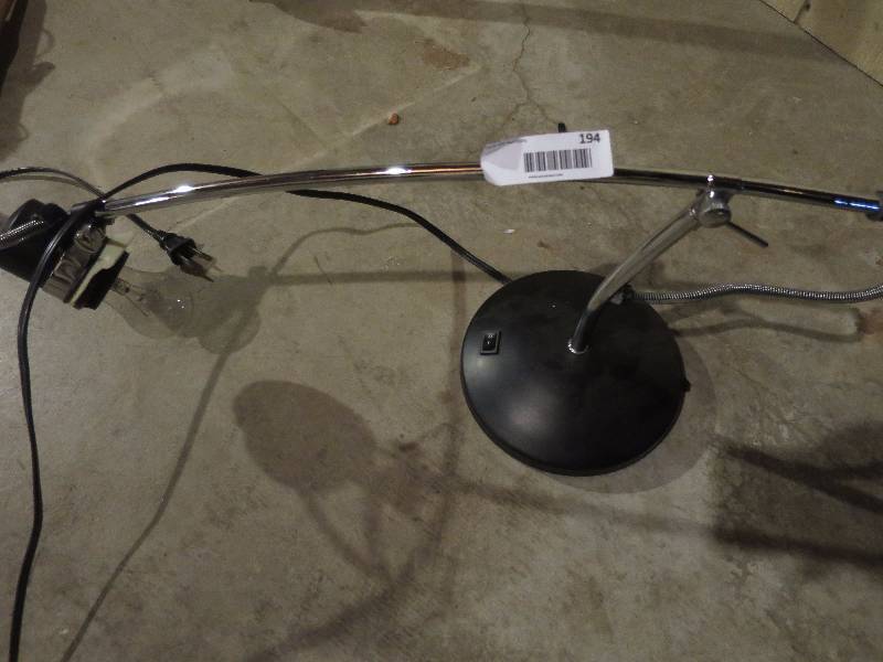 lot 194 image: LED Desk Light