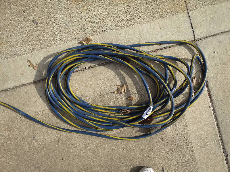 lot 56 image: Heavy Duty Extension Cord