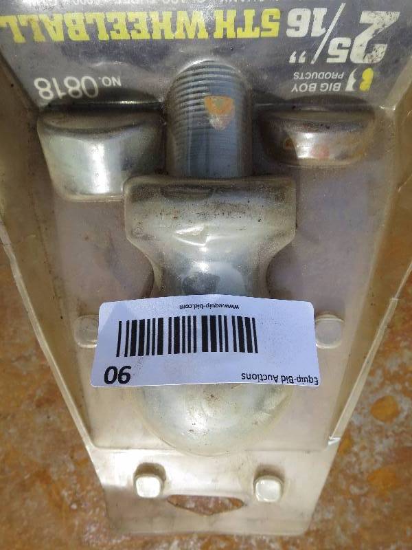 lot 90 image: Trailer Hitch Ball