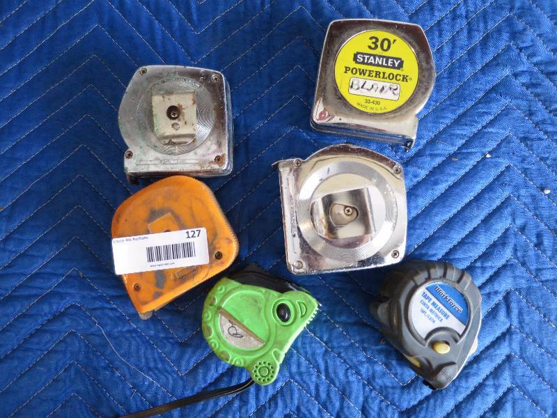 lot 127 image: Huge Lot of Tools