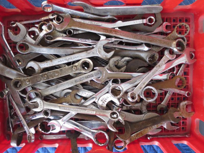 lot 140 image: Large Lot of Wrenches