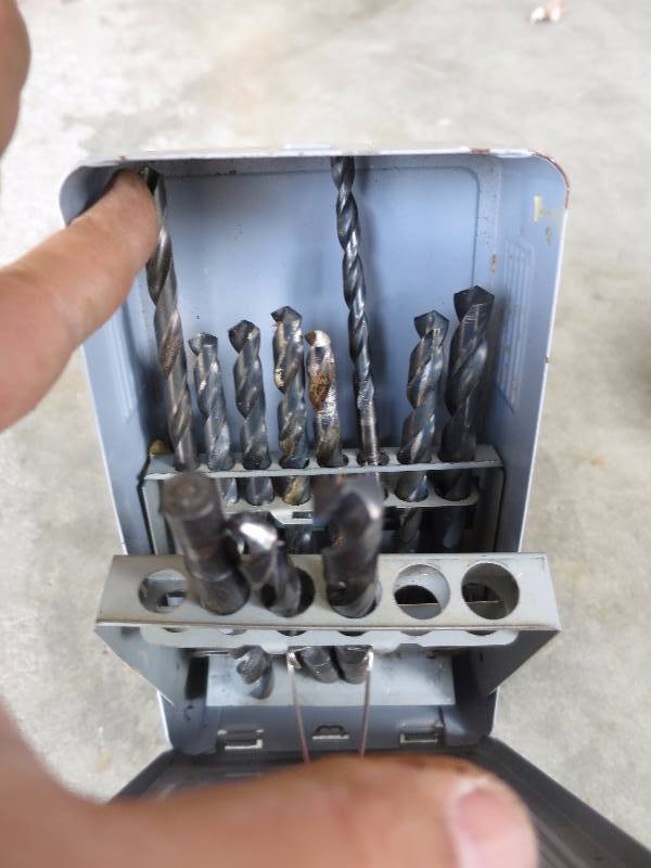 lot 143 image: Lot of Drill Bits