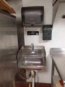 lot 23022 image: Hand Sink, Paper Towel Dispenser, Soap Dispenser