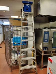 lot 23041 image: 8ft Werner Ladder