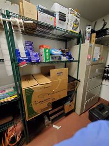 lot 23044 image: 6ft 4 Tier Metro Rack
