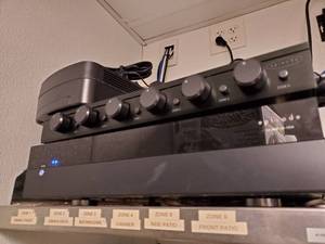 lot 23048 image: Episode Stereo System With Panorama Mood