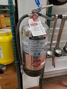 lot 23053 image: WC-6 Fire Extinguisher