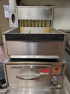 lot 23074 image: Wells Chip Fryer