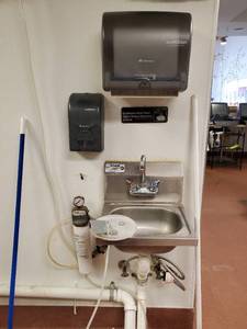 lot 23095 image: Krowne HS-2L Hand Sink, Paper Towel Dispenser, Soap Dispenser