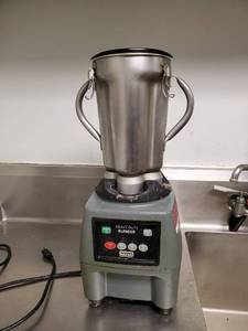 lot 23002 image: Waring Commerical Heavy Duty Blender