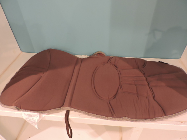 lot 1037 image: PORTABLE BACK MASSAGE