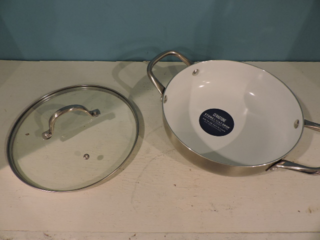 lot 1071 image: SAUTE PAN