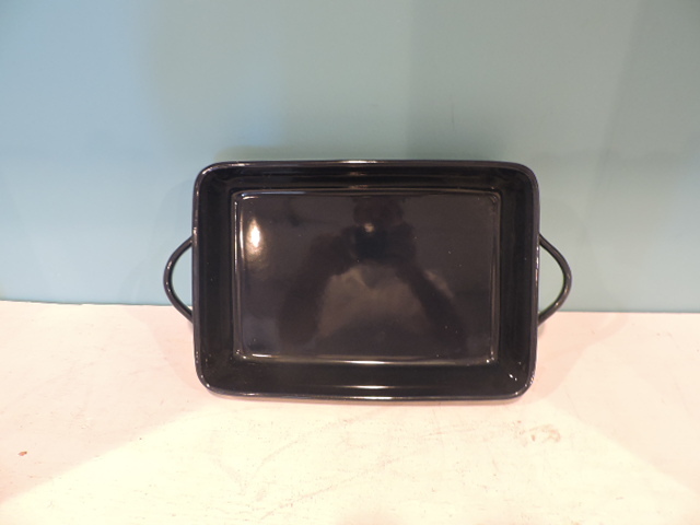 lot 1094 image: BAKEWARE
