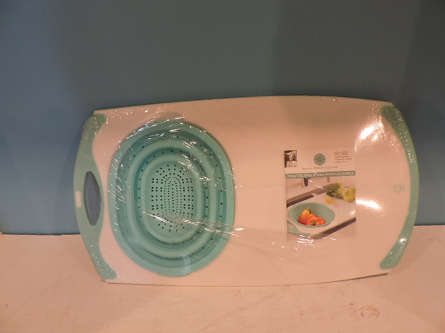 lot 1097 image: COLANDER