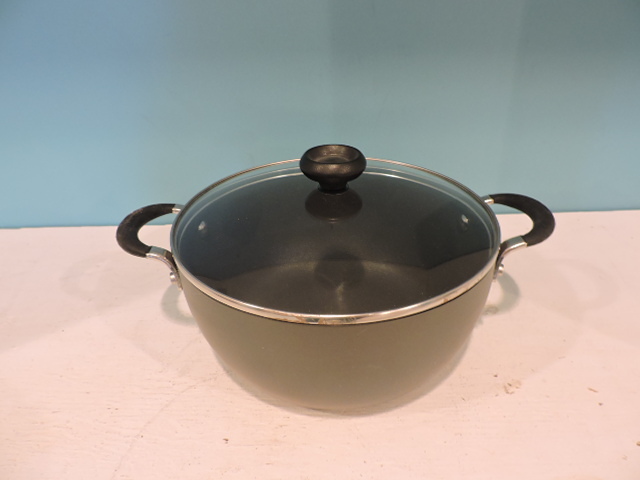 lot 1122 image: POT