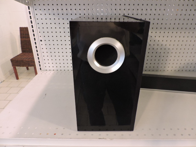 lot 1159 image: SOUND BAR SYS