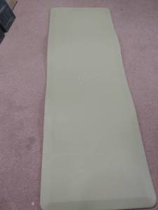 lot 37321 image: Anti Fatigue Running Mat