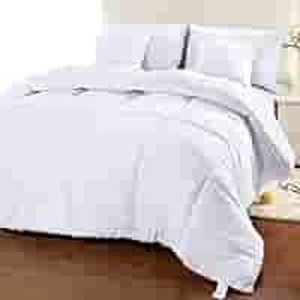 lot 50540 image: Utopia Bedding Comforter Duvet Insert - Quilted Comforter with Corner Tabs King