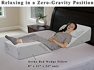 lot 50578 image: Intevision Ortho Bed Wedge Pillow With A High Quality (8 X 21 X 24) - Hot