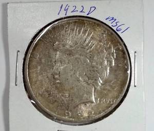lot 124 image: 1922-D Silver Peace Dollar
