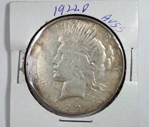 lot 125 image: 1922-D Silver Peace Dollar