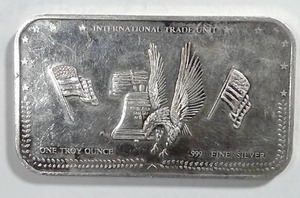 lot 481 image: 1981 International Trade Unit