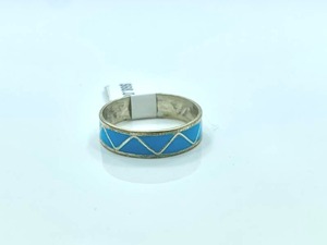 lot 15 image: Sterling Silver Turquoise Band