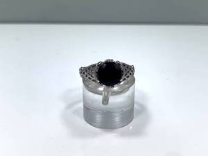 lot 57 image: 2.25ct Garnet  Sterling Silver Ring