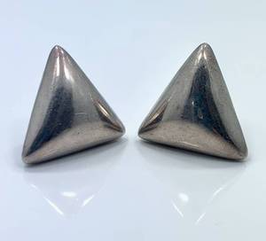 lot 51 image: Vintage TAXCO Sterling Silver Clip on Earrings