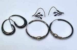 lot 60 image: Lot of 3 Vintage Sterling Silver Earrings